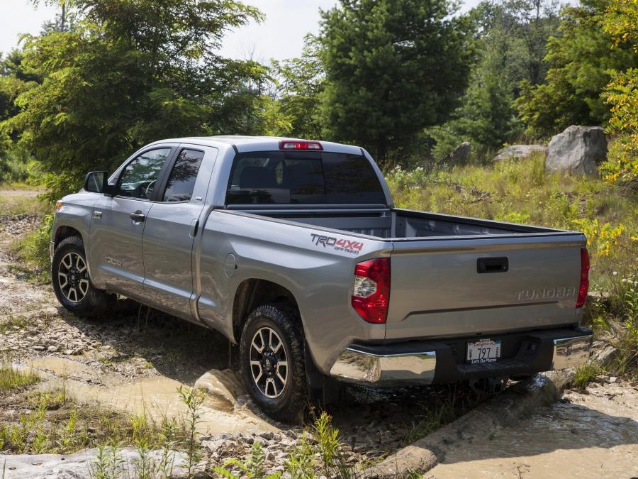  Toyota Tundra Double Cab SR5 by TRD 2013 года  (фото 3 из 18)